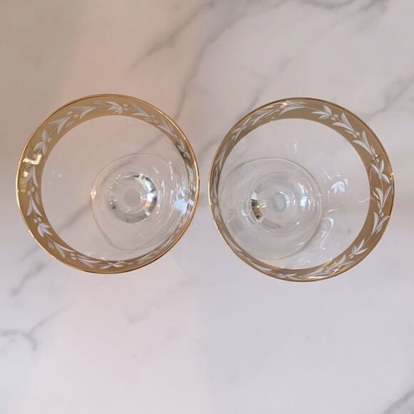 Vintage Gold Rimmed Drink Glasses Set of 2 - Picture 2 of 3